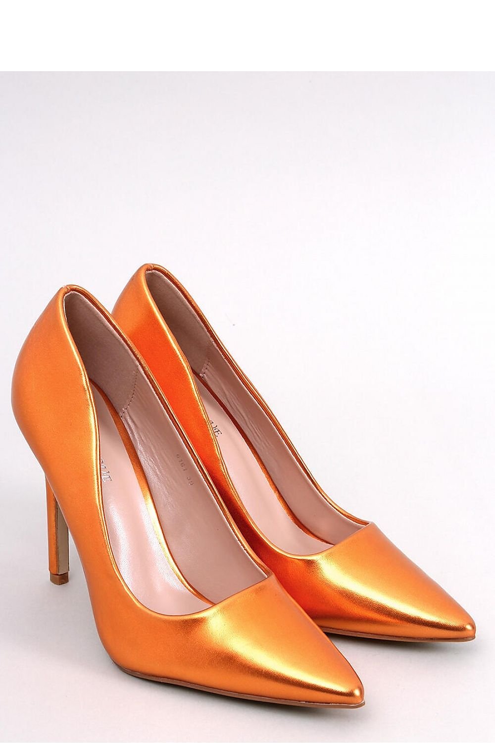 Dorit - Orange Heels